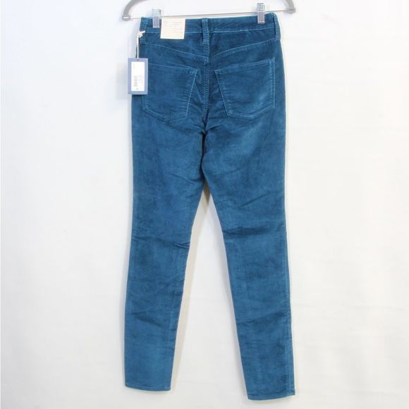 Universal Thread Women's Medium Wash 2 Blue High Rise Skinny Jeans Size 00 NWT - Picture 2 of 5